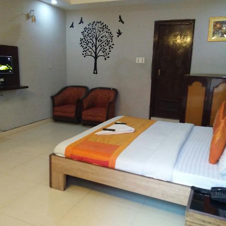 Juhi Bari Hotel Samridhi Palace المظهر الخارجي الصورة