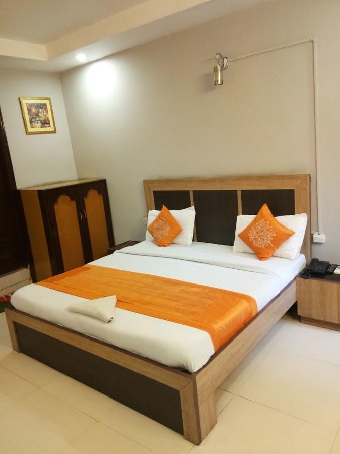 Juhi Bari Hotel Samridhi Palace المظهر الخارجي الصورة